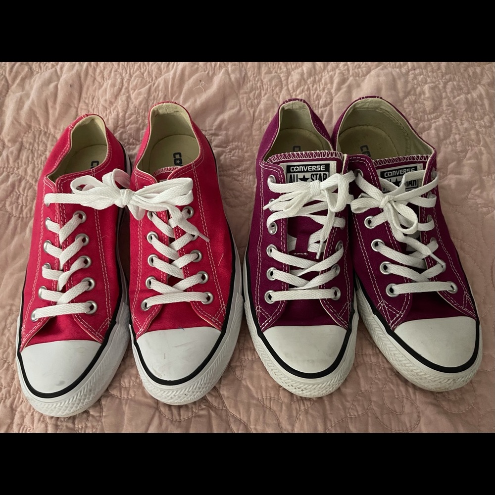 Lot of women converse size 8